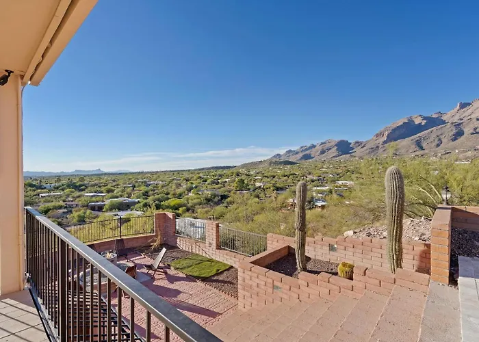 Holiday home Foothills Hilltop • Pool • • Gym • 360° Views Tucson
