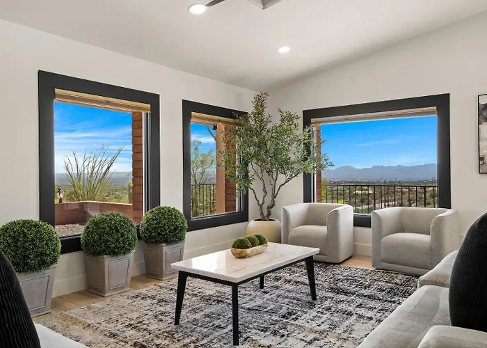 Holiday home Foothills Hilltop • Pool • • Gym • 360° Views Tucson