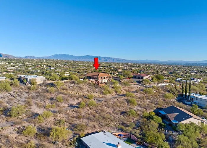 Holiday home Foothills Hilltop • Pool • • Gym • 360° Views Tucson